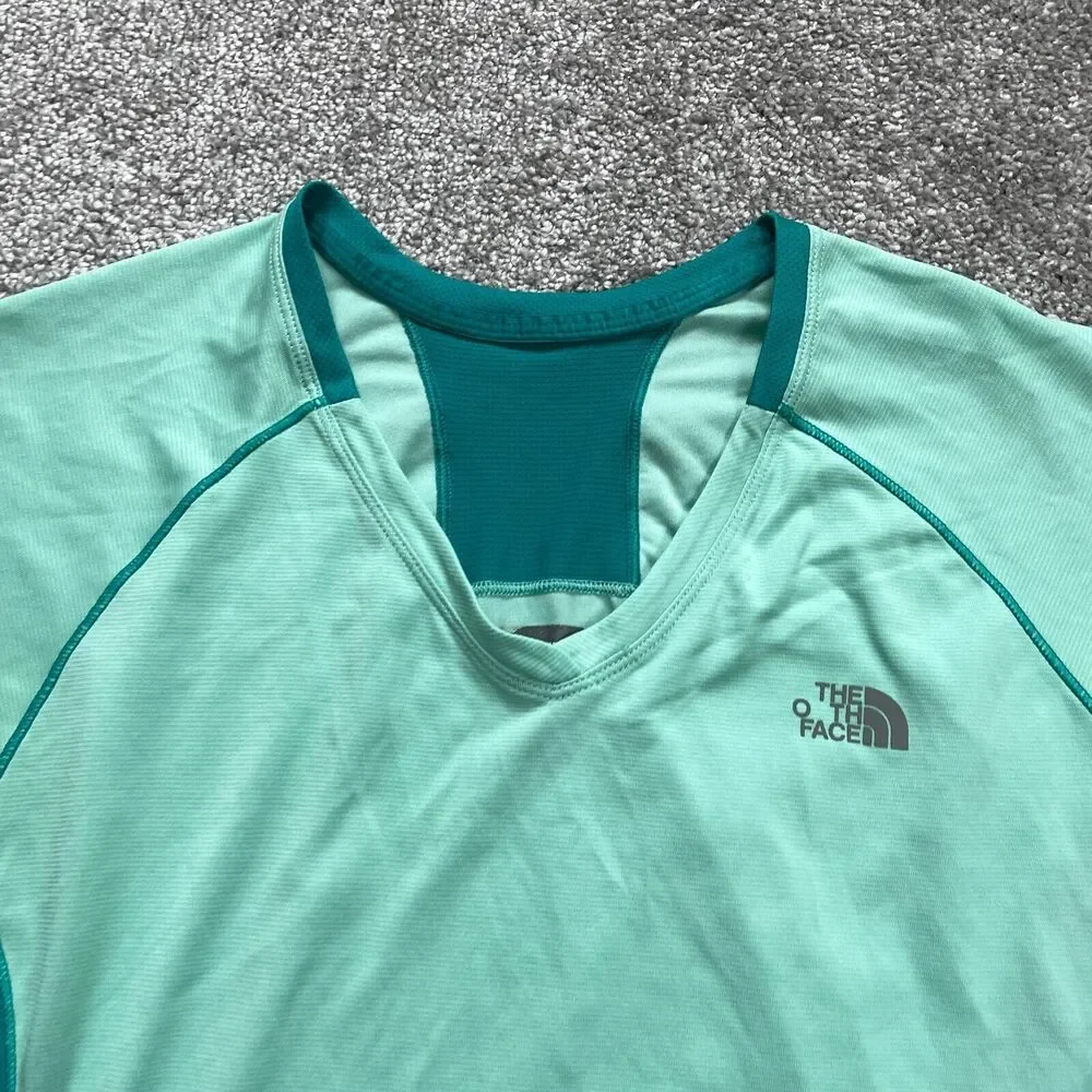The North Face Flash Dry Active Top Womens Medium Green Short Sleeve V-Neck Top - Picture 3 of 14